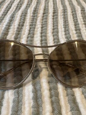 CHANEL Gold Chain-Trim Aviator Sunglasses with Brown Lenses